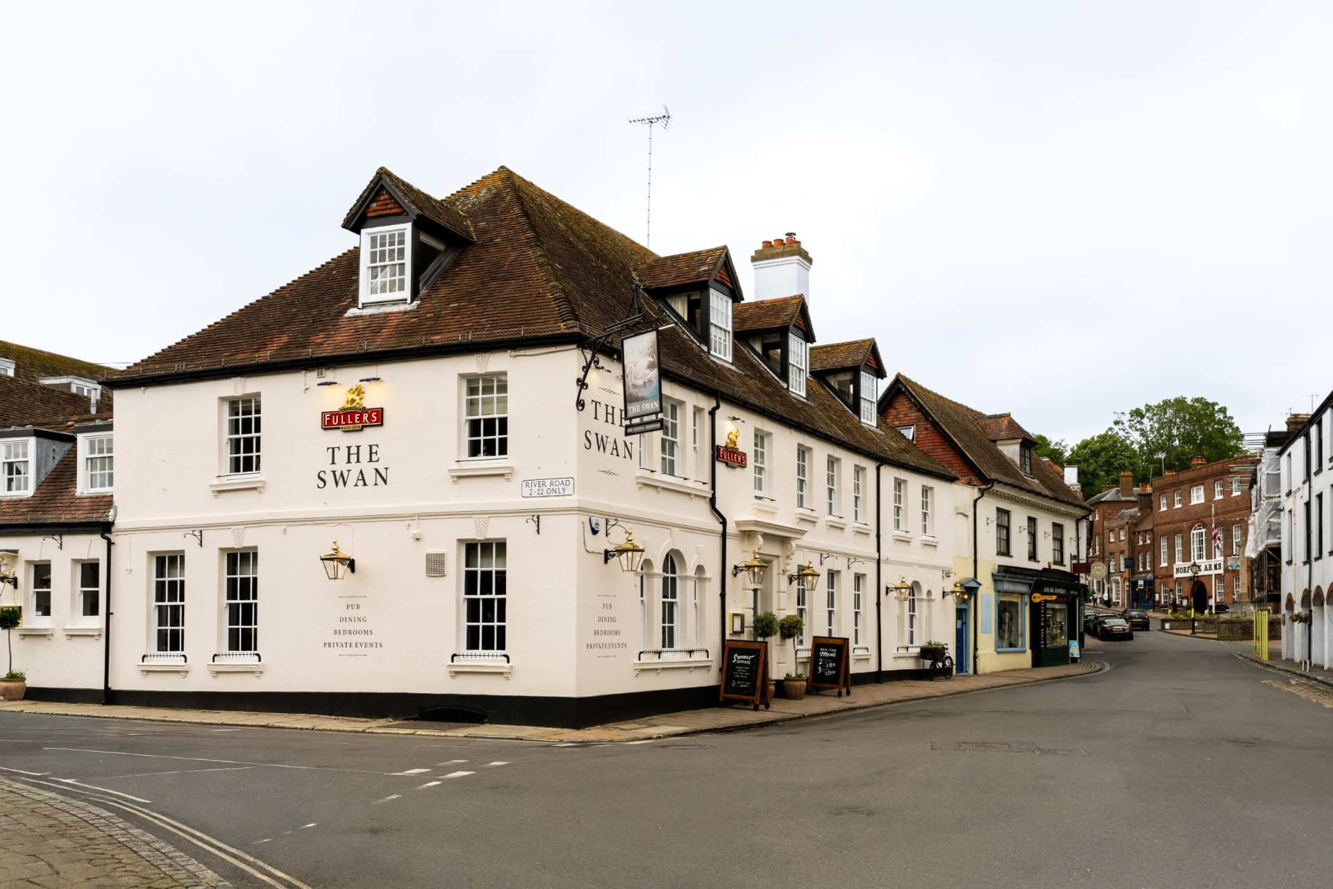 External View of the Swan Arundel