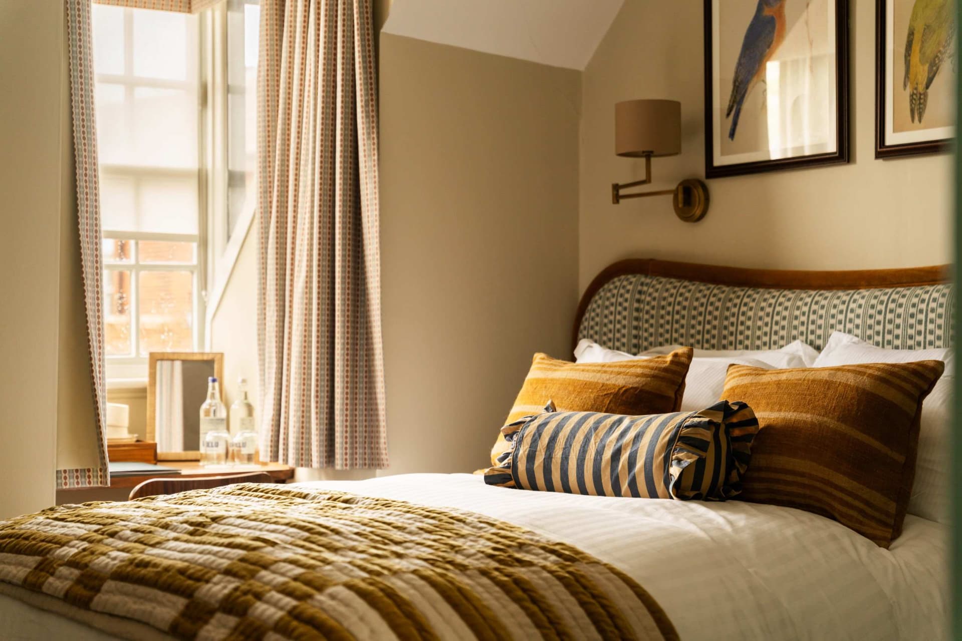Bed in the Comfy Room at Swan Arundel